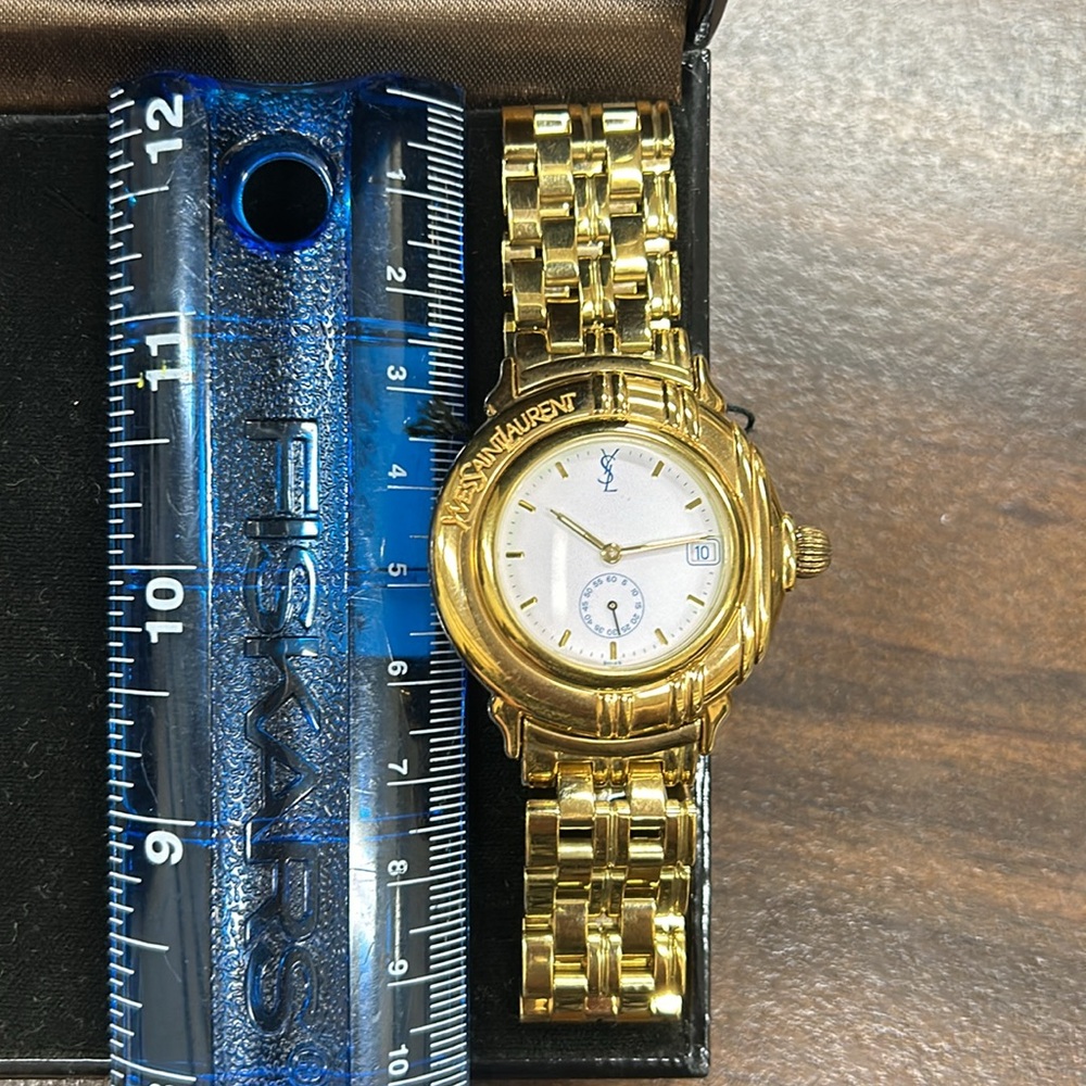 Men’s YSL watch - Picture 6 of 9